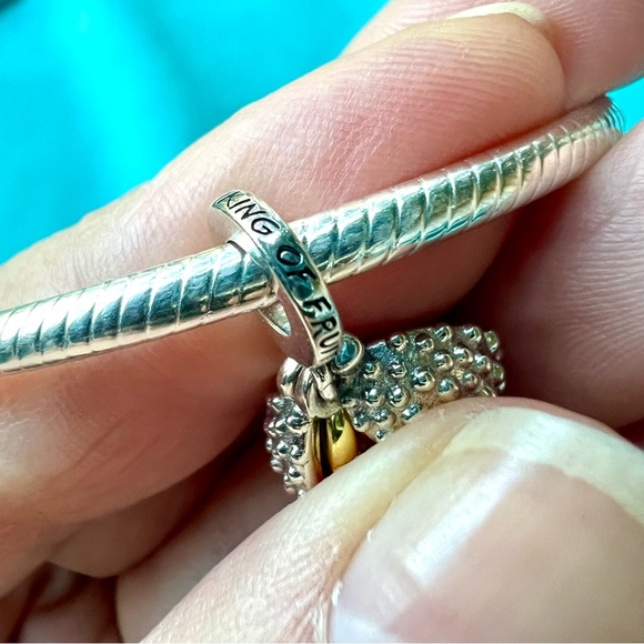 Durian Fruit Charm - Picture 5 of 8